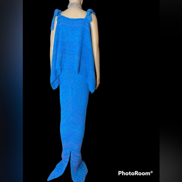 Hand knitted mermaid tail Snuggie  ,One size fits most - Picture 3 of 7
